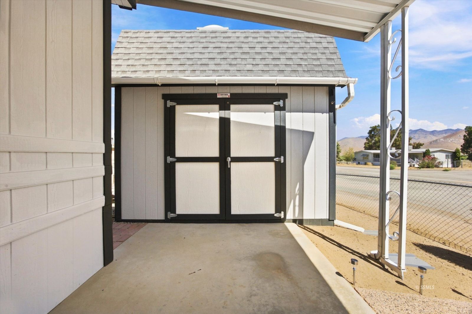 Property Photo 35