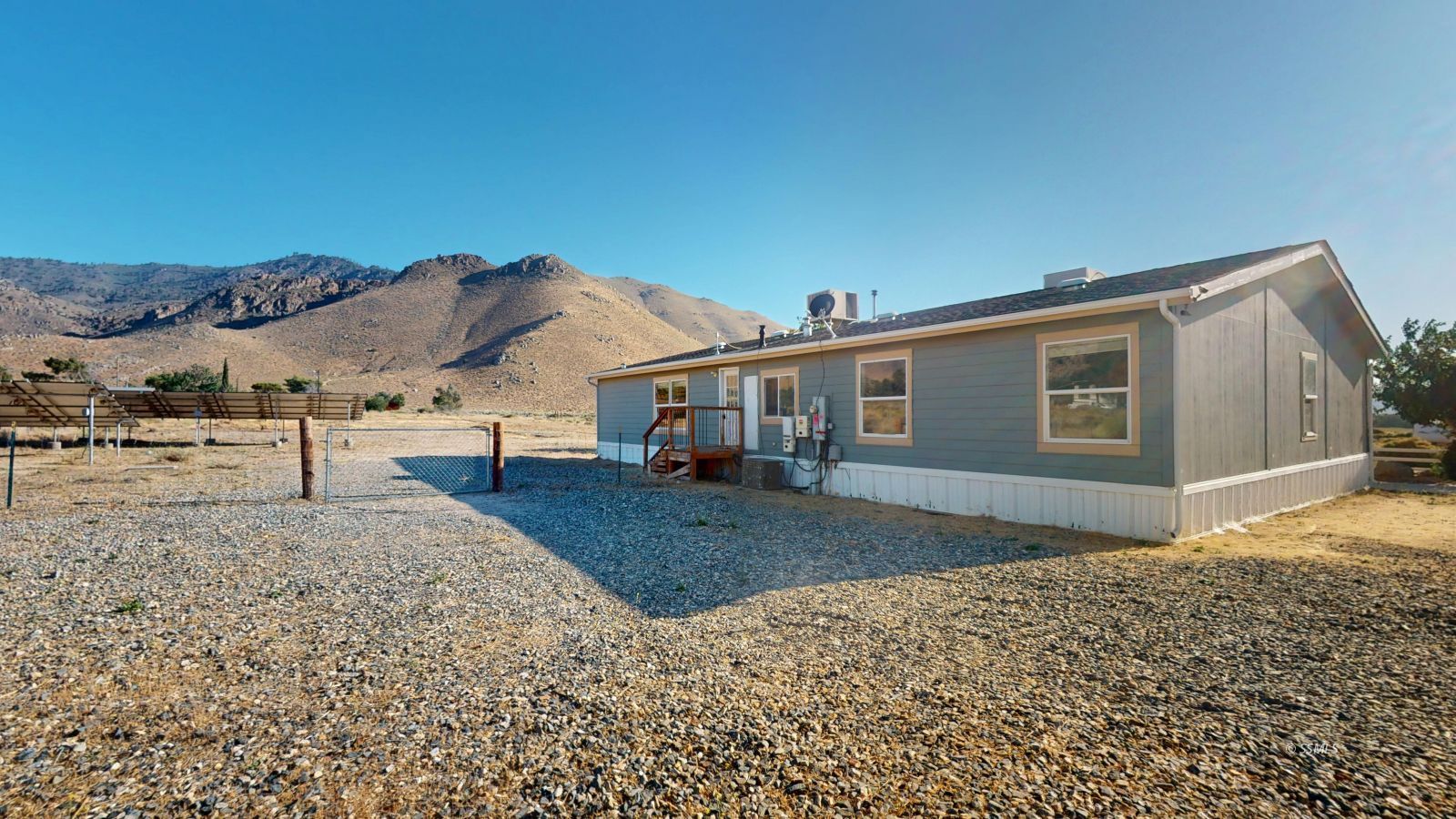 Property Photo 33