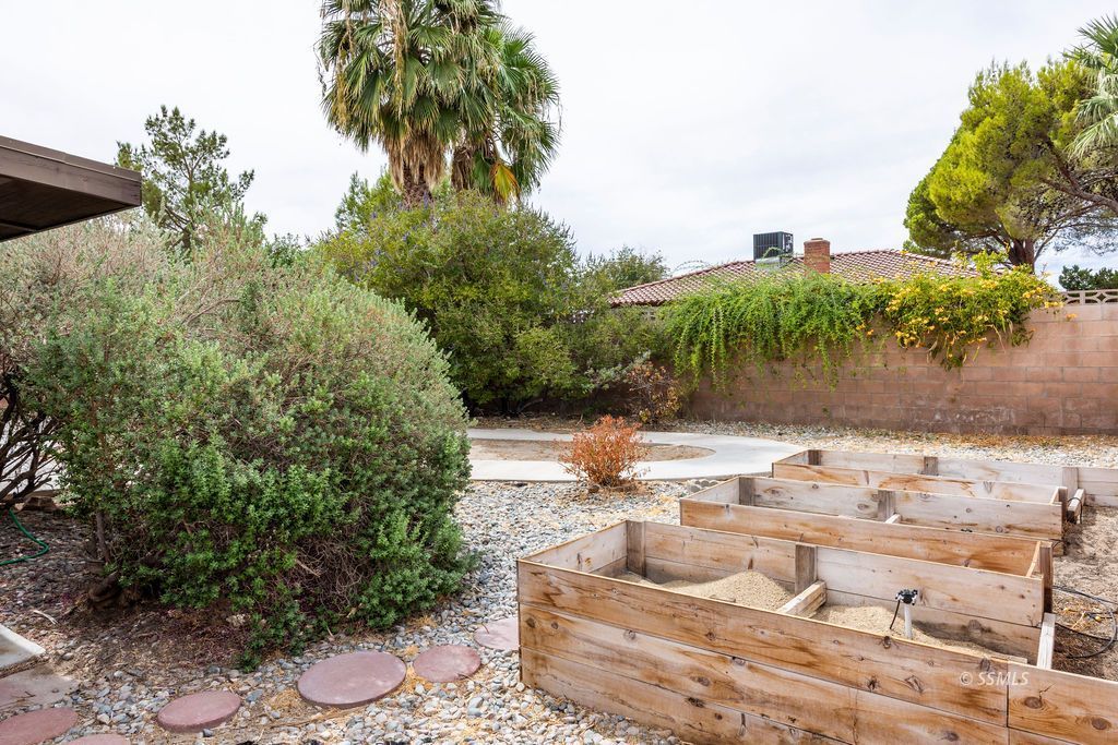 Property Photo 29