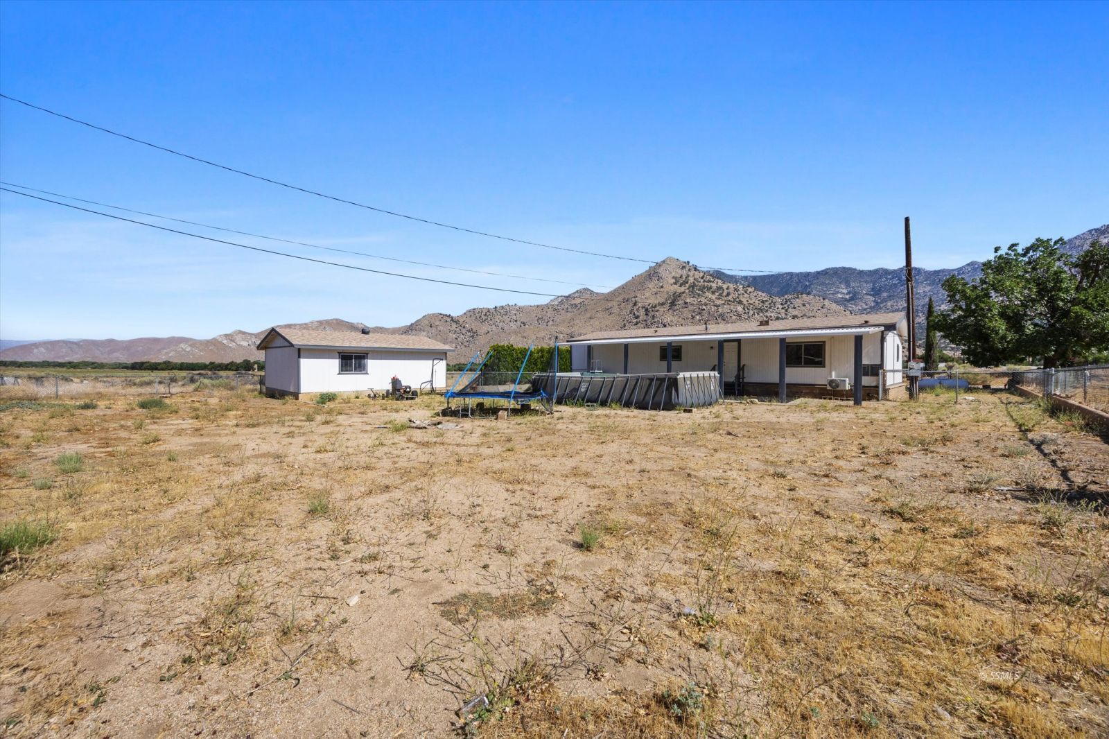 Property Photo 23