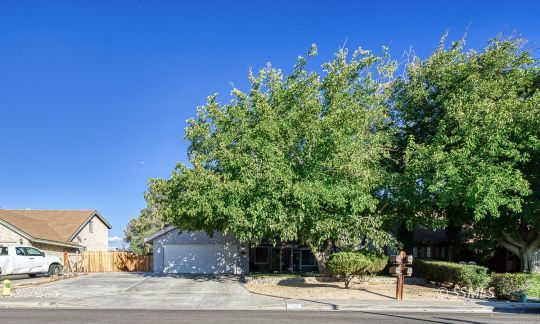 feature listing property photo