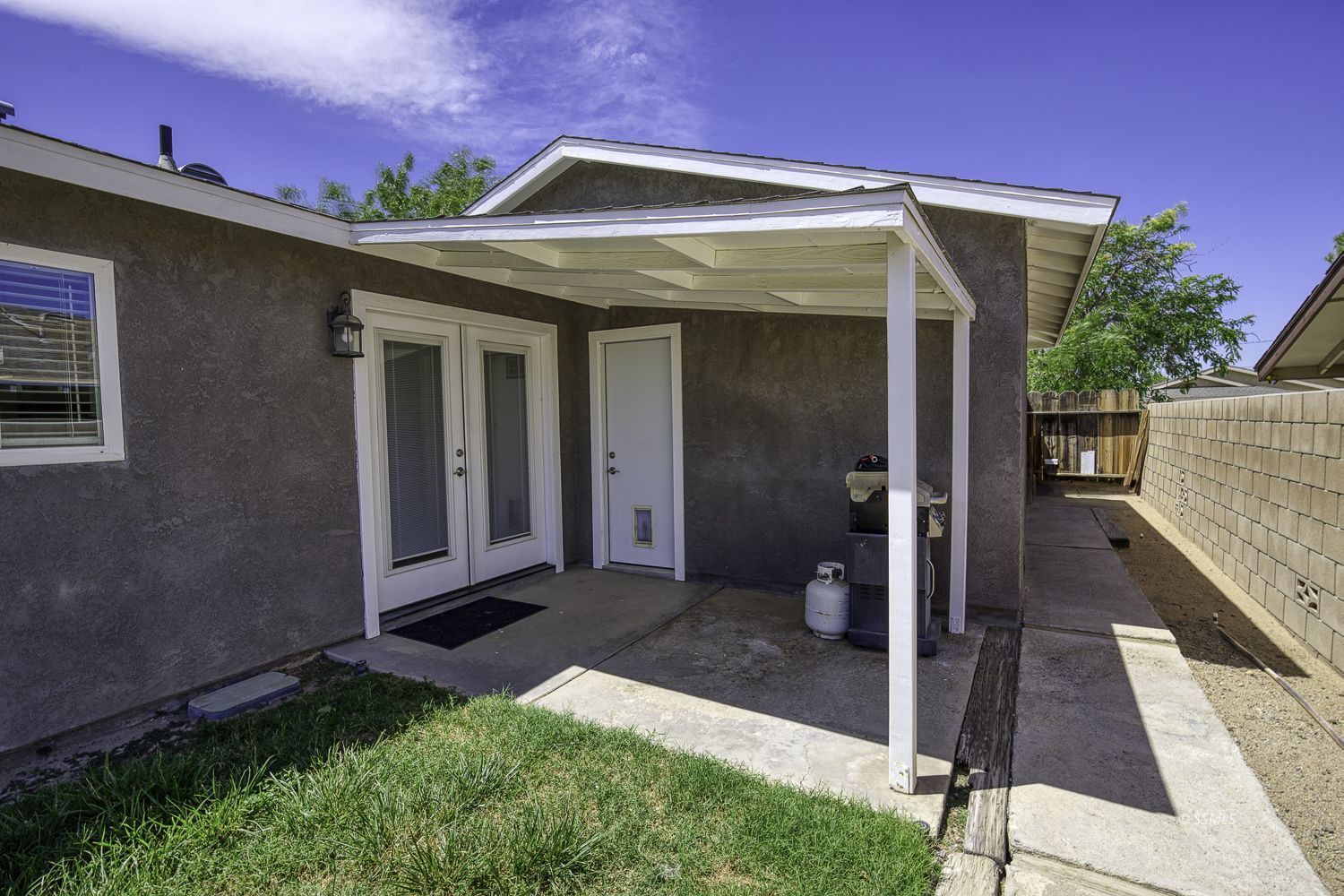 Property Photo 25