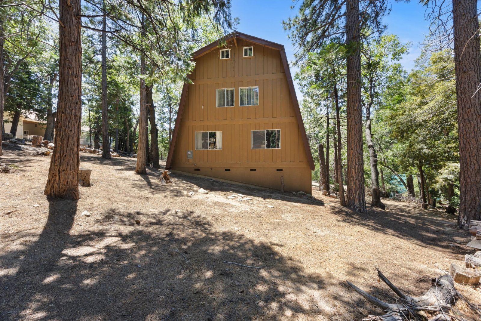 Property Photo 35