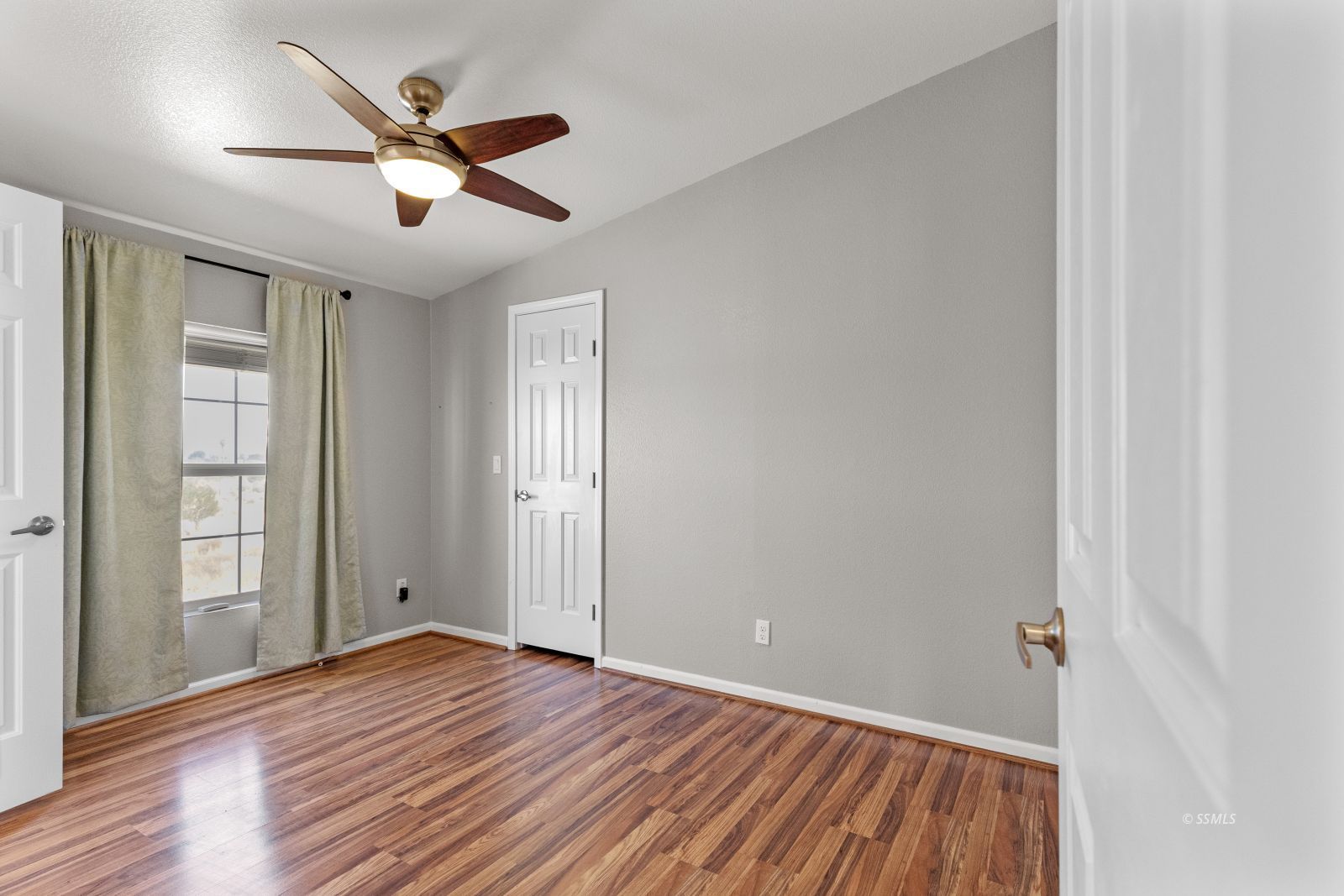 Property Photo 24