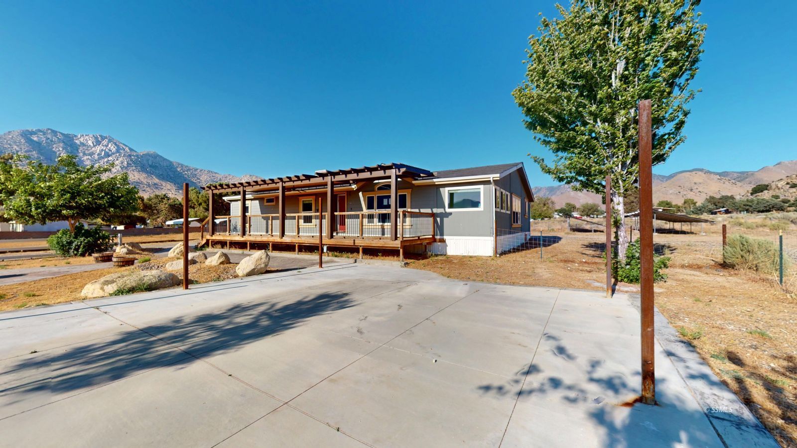 Property Photo 31