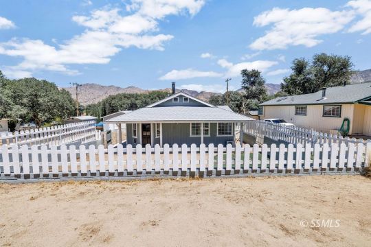 feature listing property photo