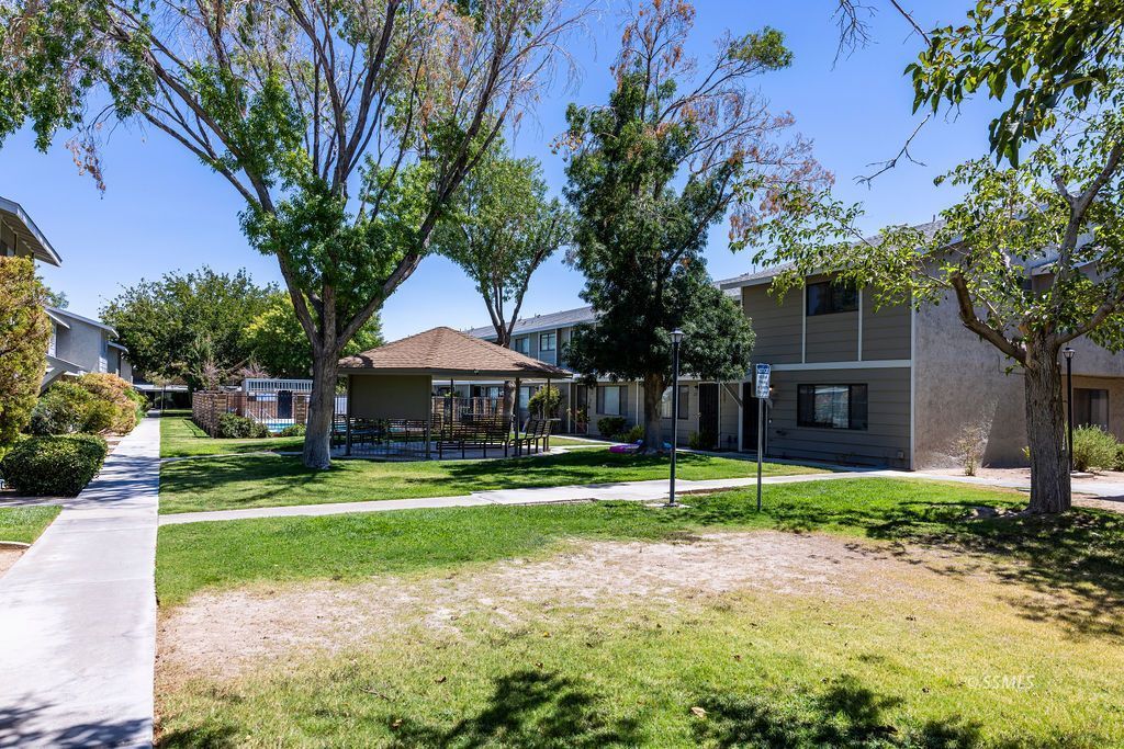 Property Photo 28