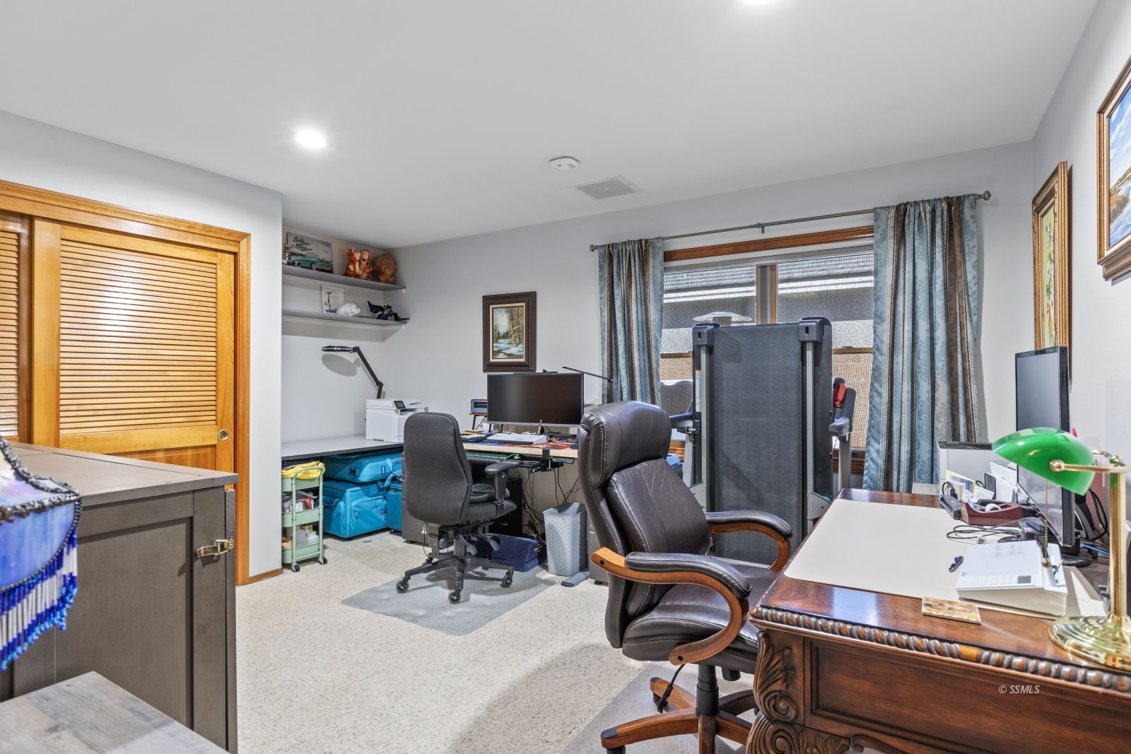 Property Photo 33
