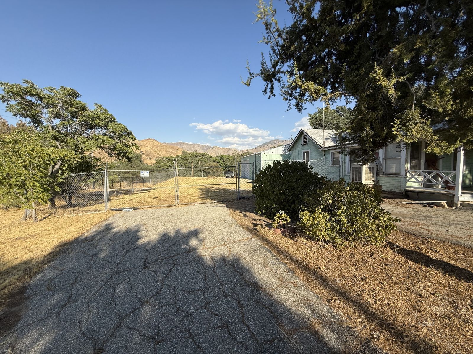 Property Photo 23