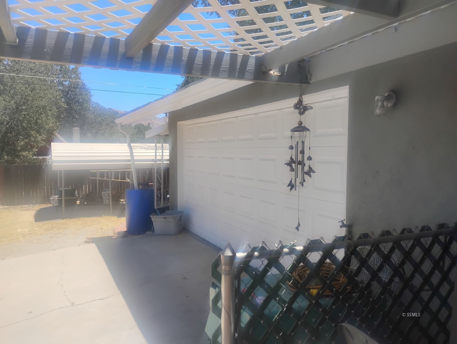Property Photo 23