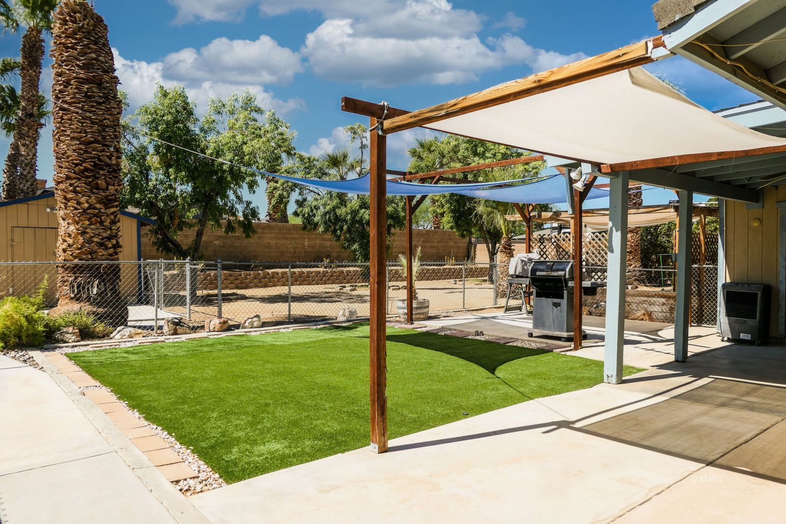 Property Photo 37