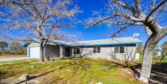 feature listing property photo