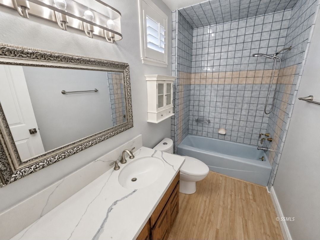 Property Photo 24