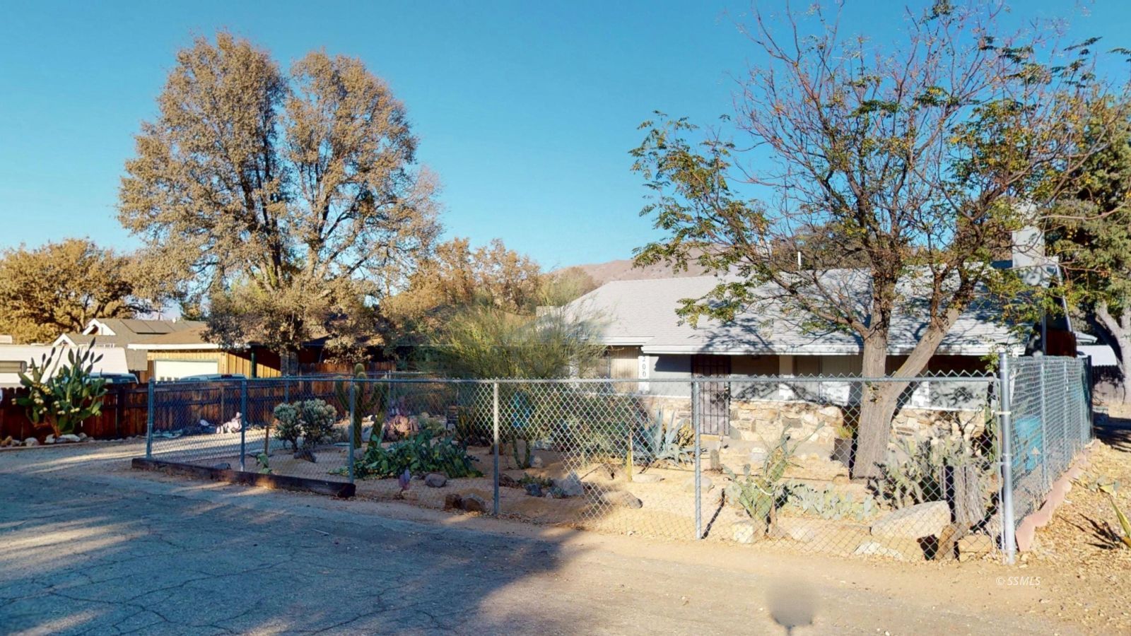 Property Photo 23