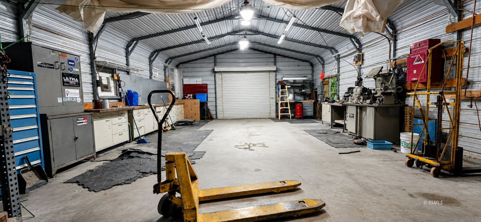 Property Photo 28