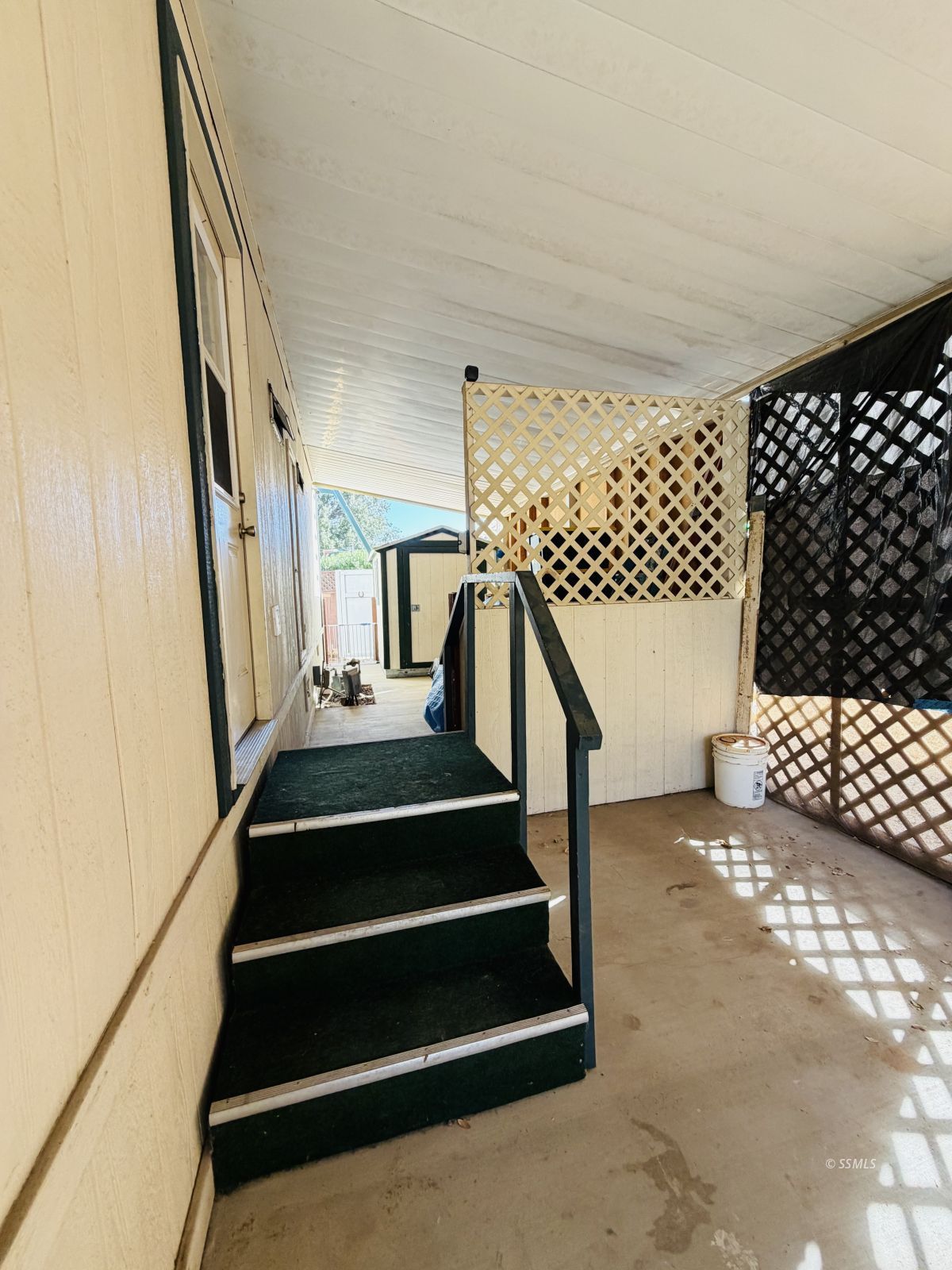 Property Photo 32