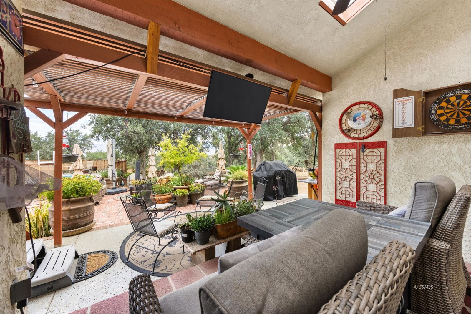 Property Photo 33