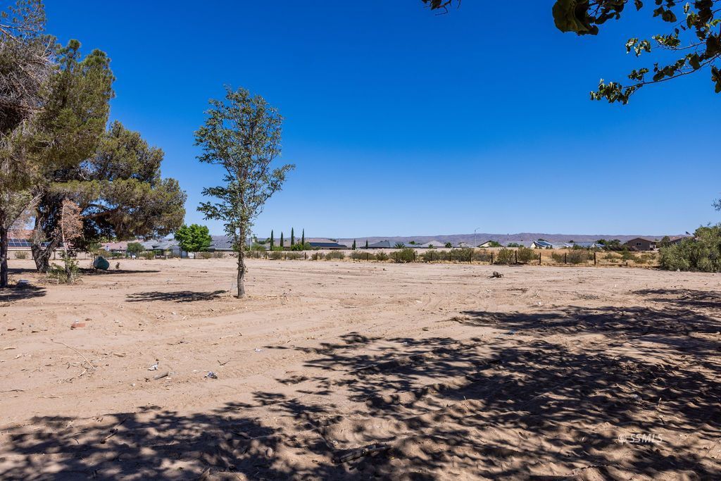 Property Photo 46