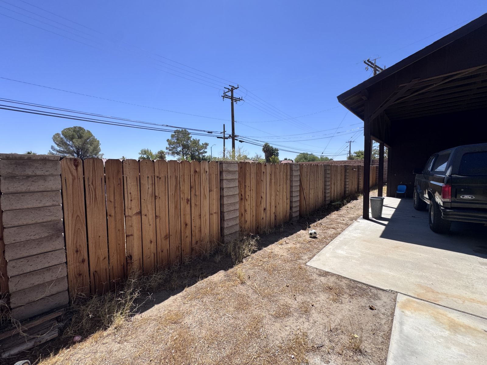 Property Photo 40