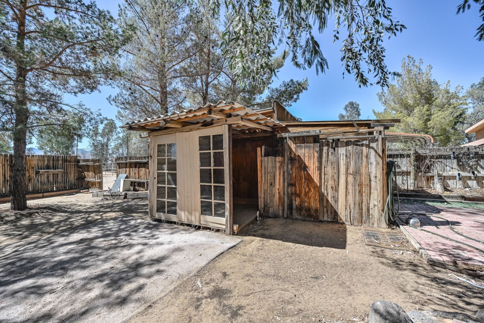 Property Photo 33