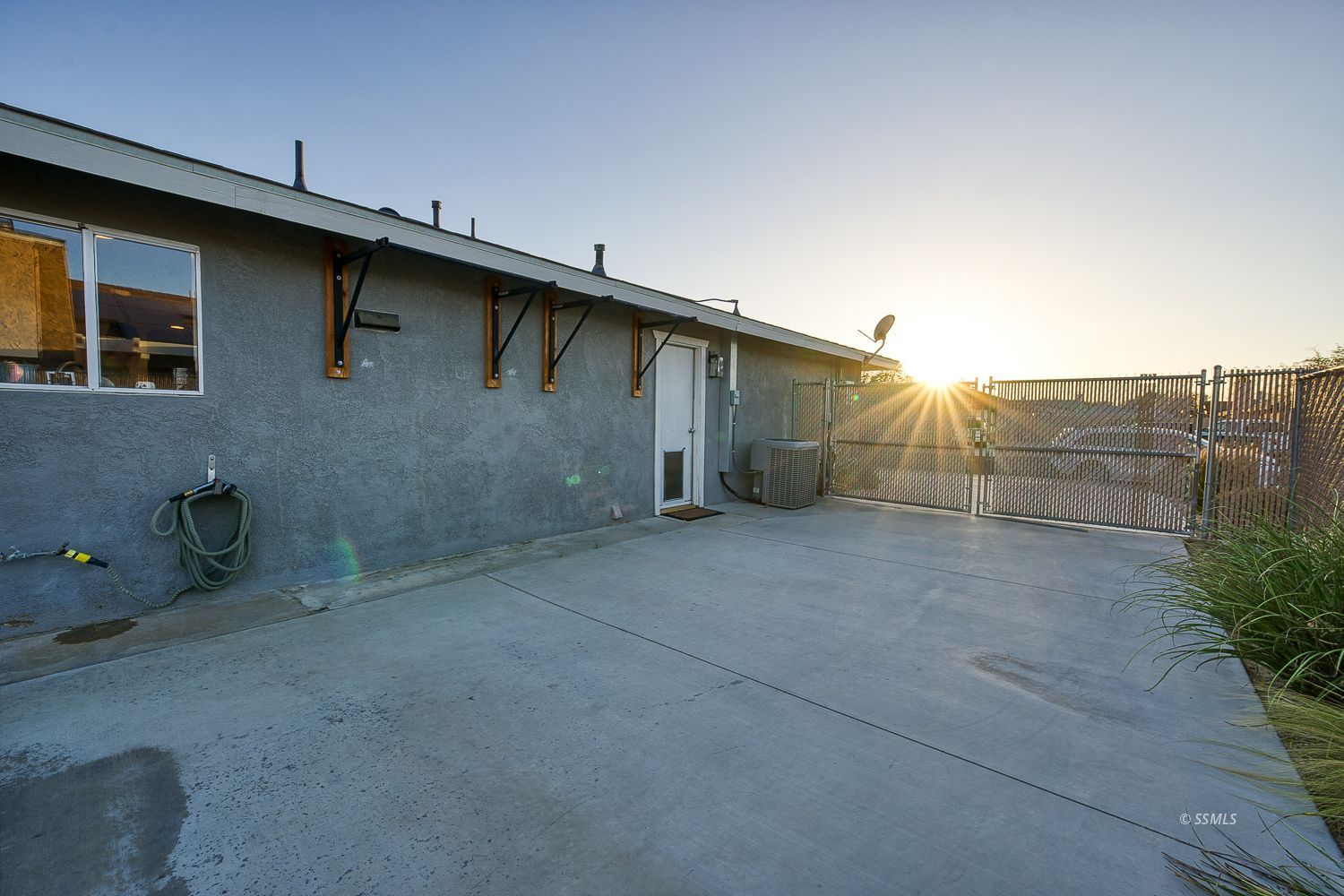 Property Photo 34