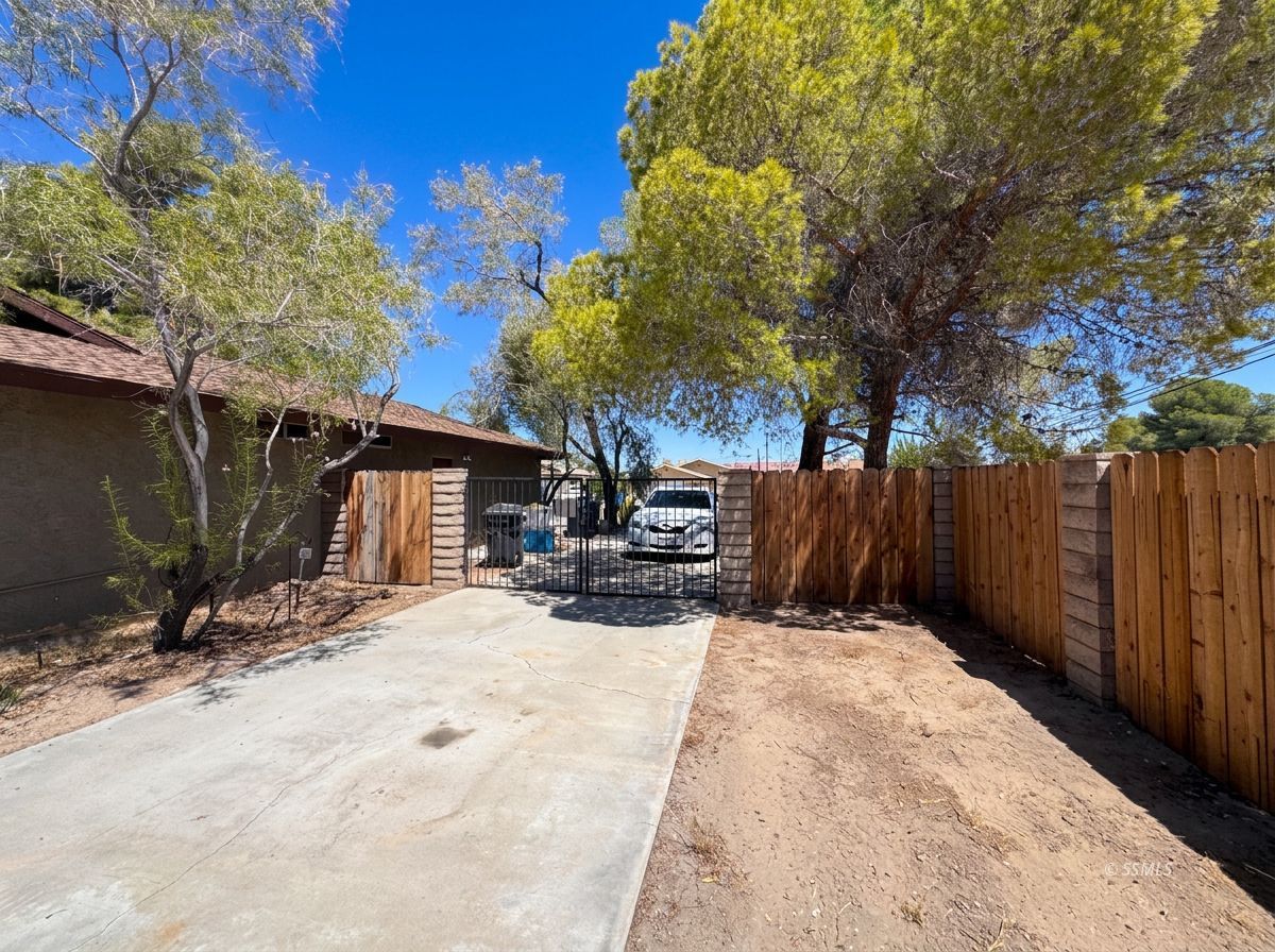 Property Photo 36