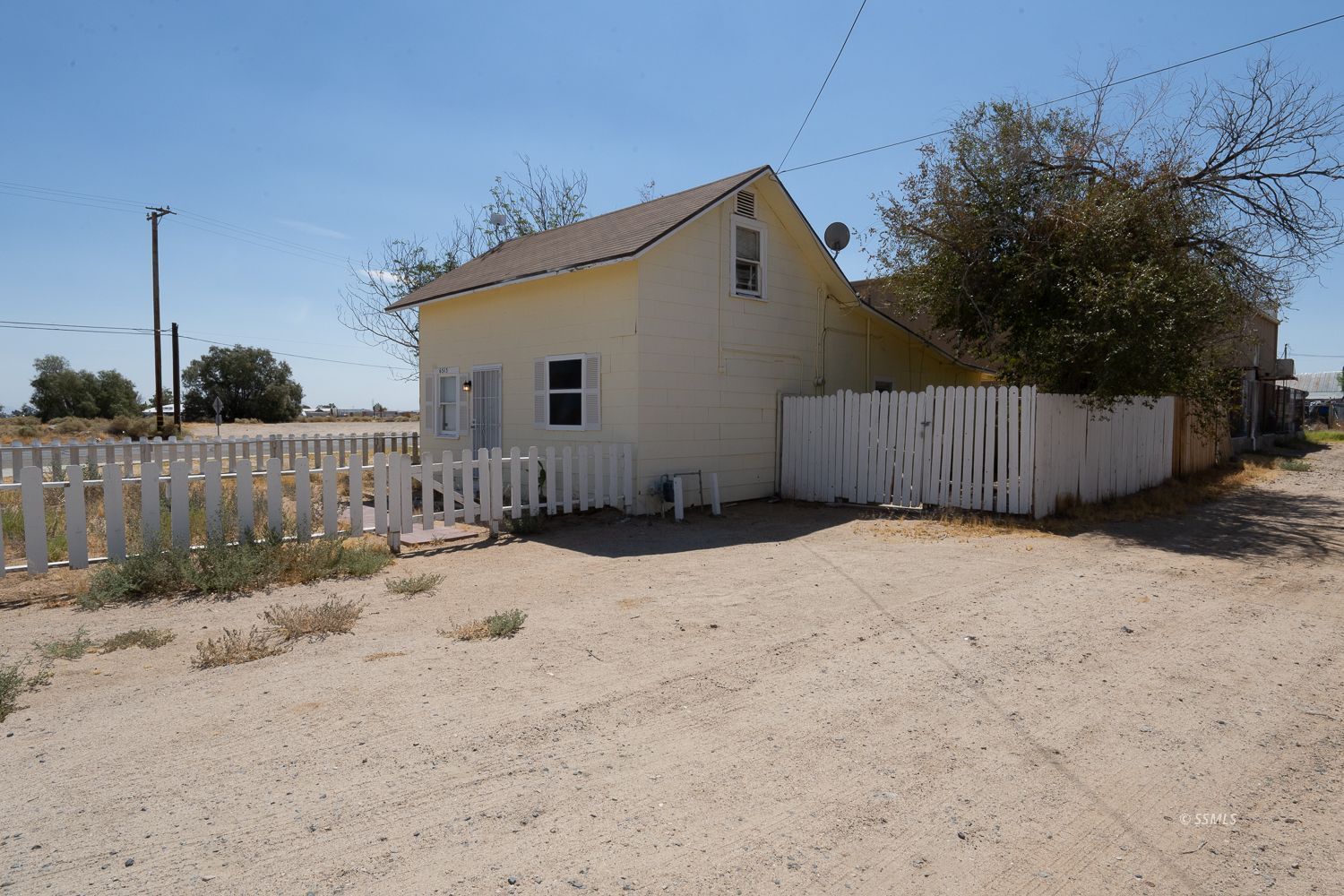 Property Photo 16