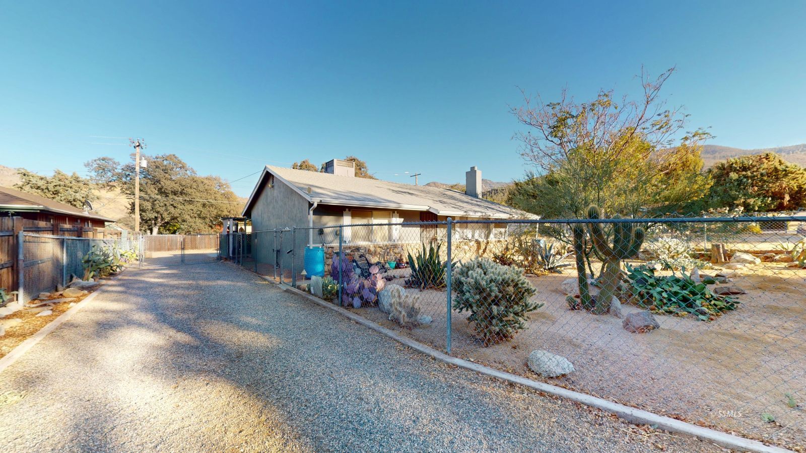 Property Photo 25