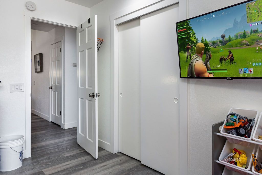 Property Photo 30