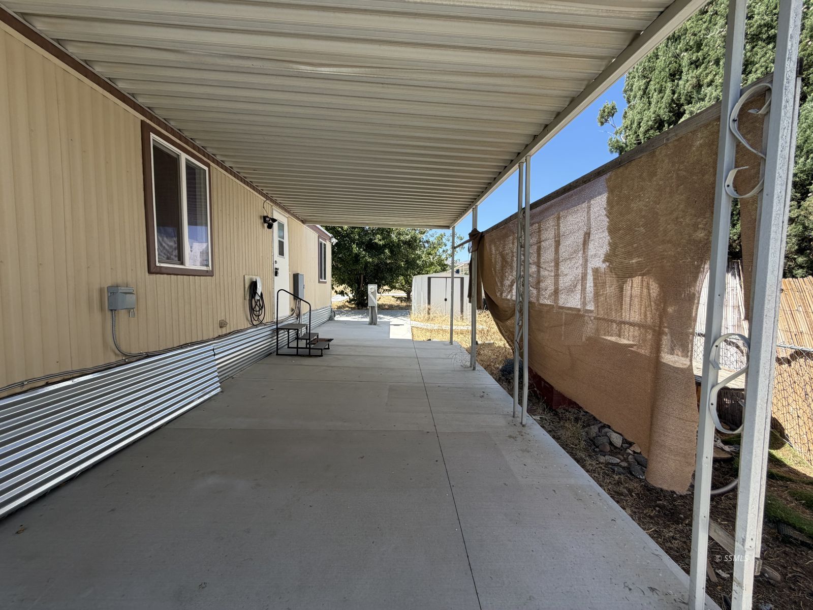 Property Photo 21