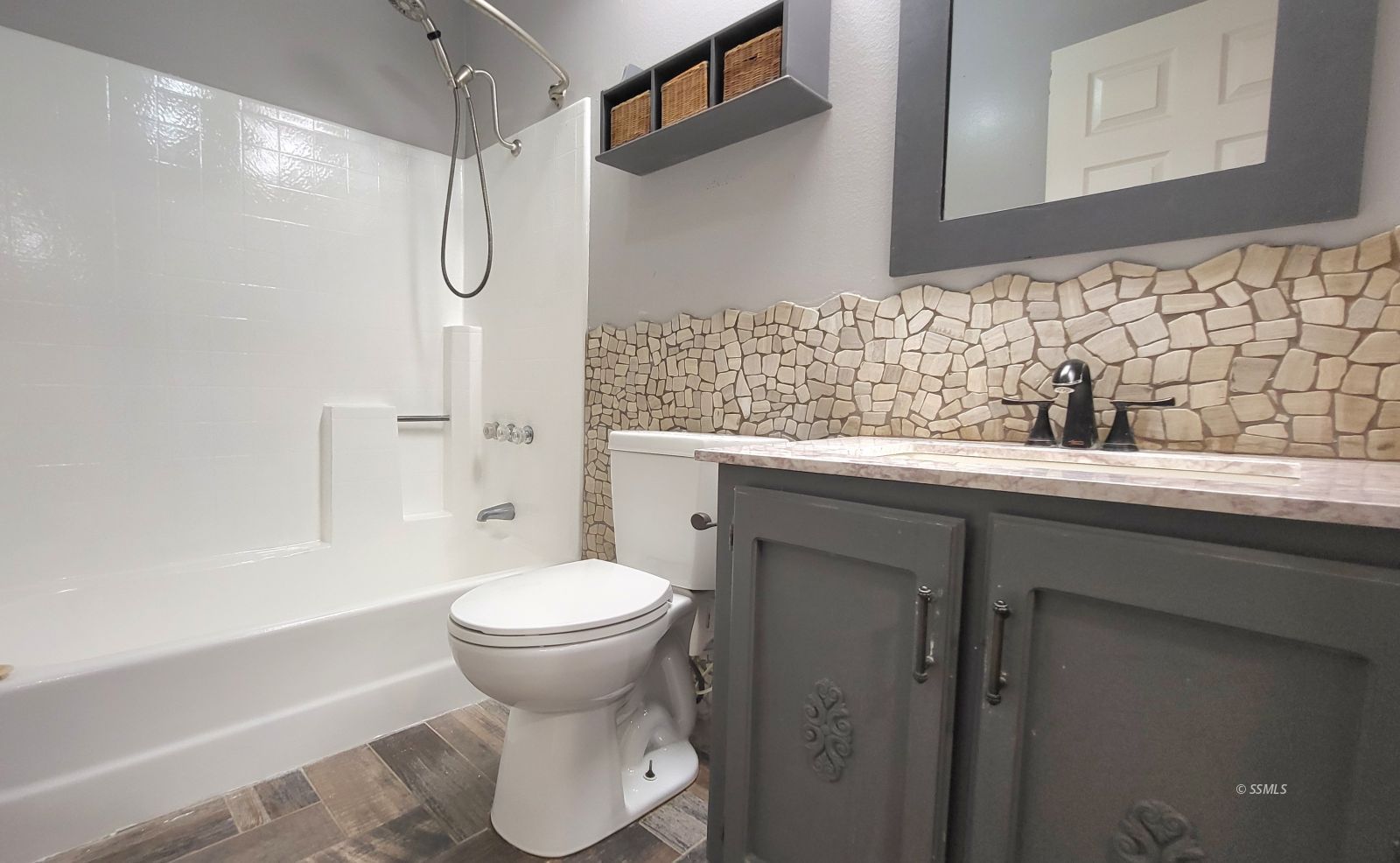 Property Photo 20