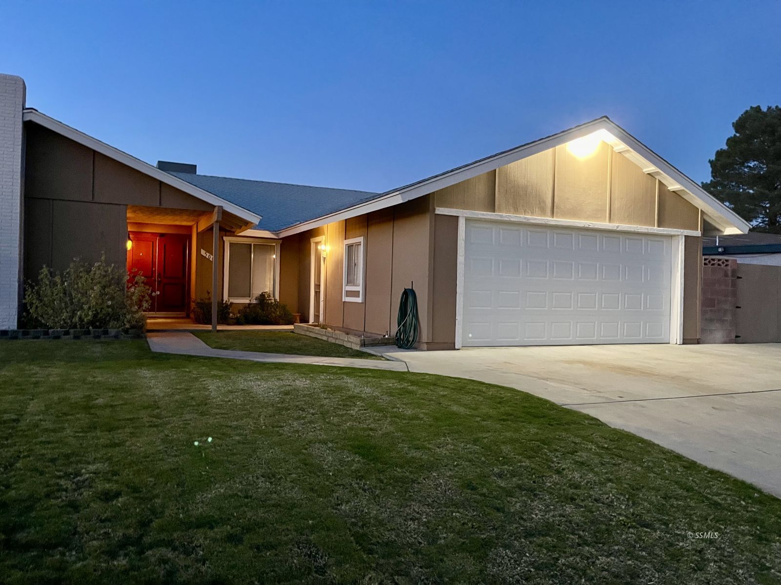 Property Photo 32