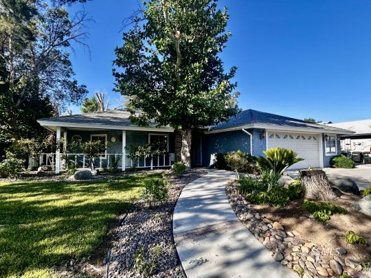 feature listing property photo
