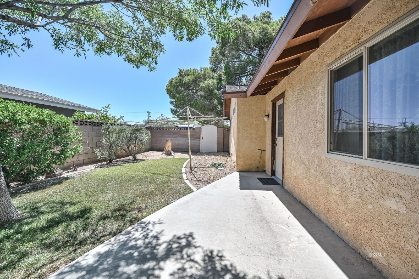 Property Photo 28