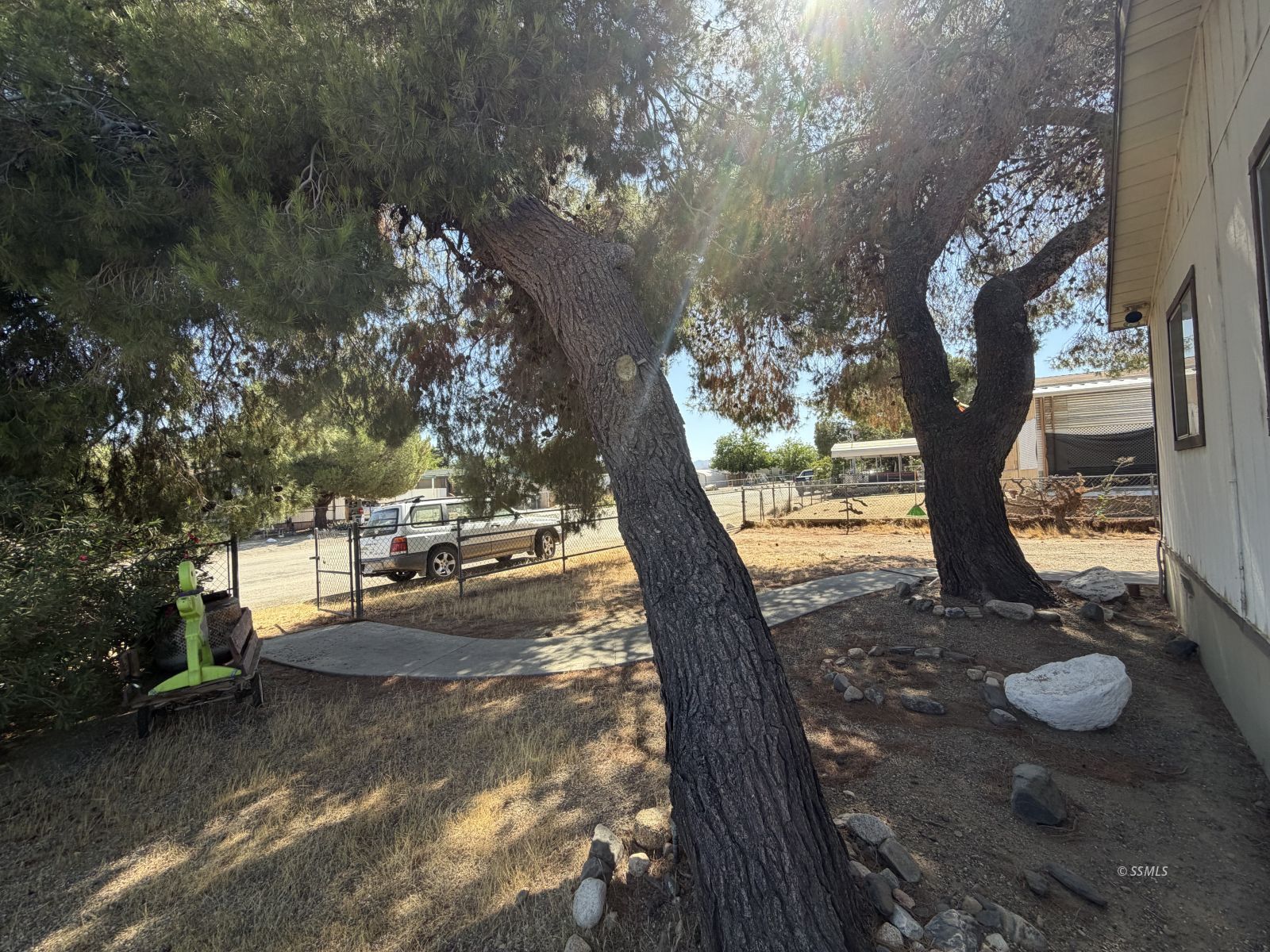 Property Photo 32