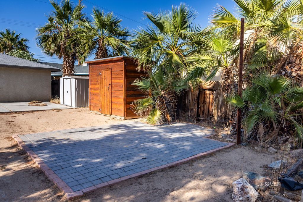 Property Photo 32