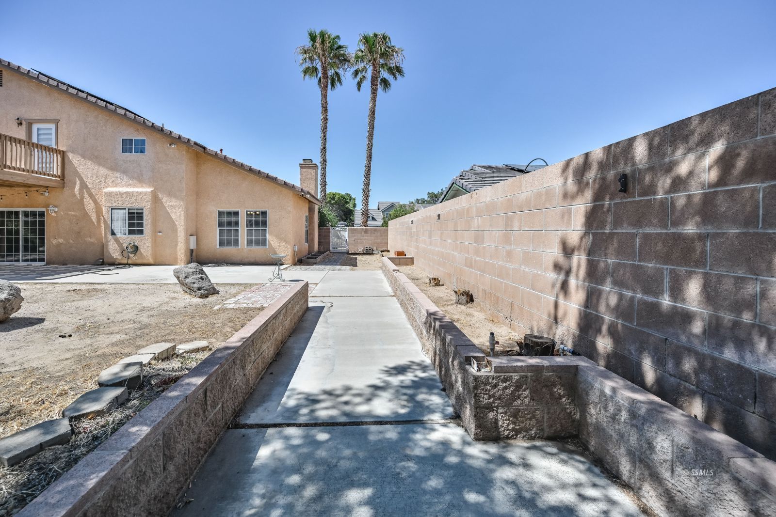 Property Photo 38