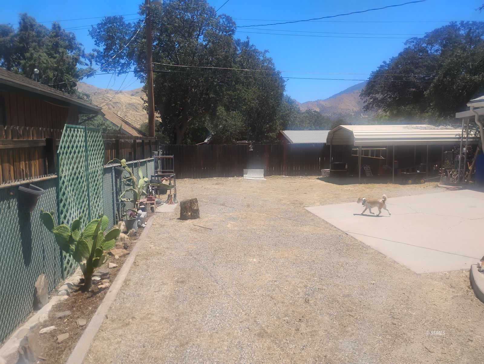 Property Photo 27