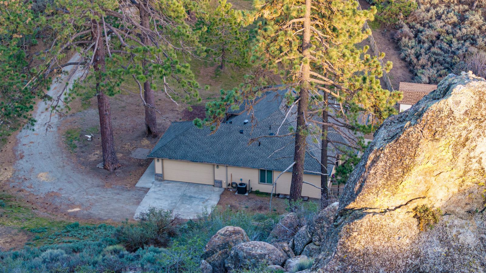 Property Photo 45
