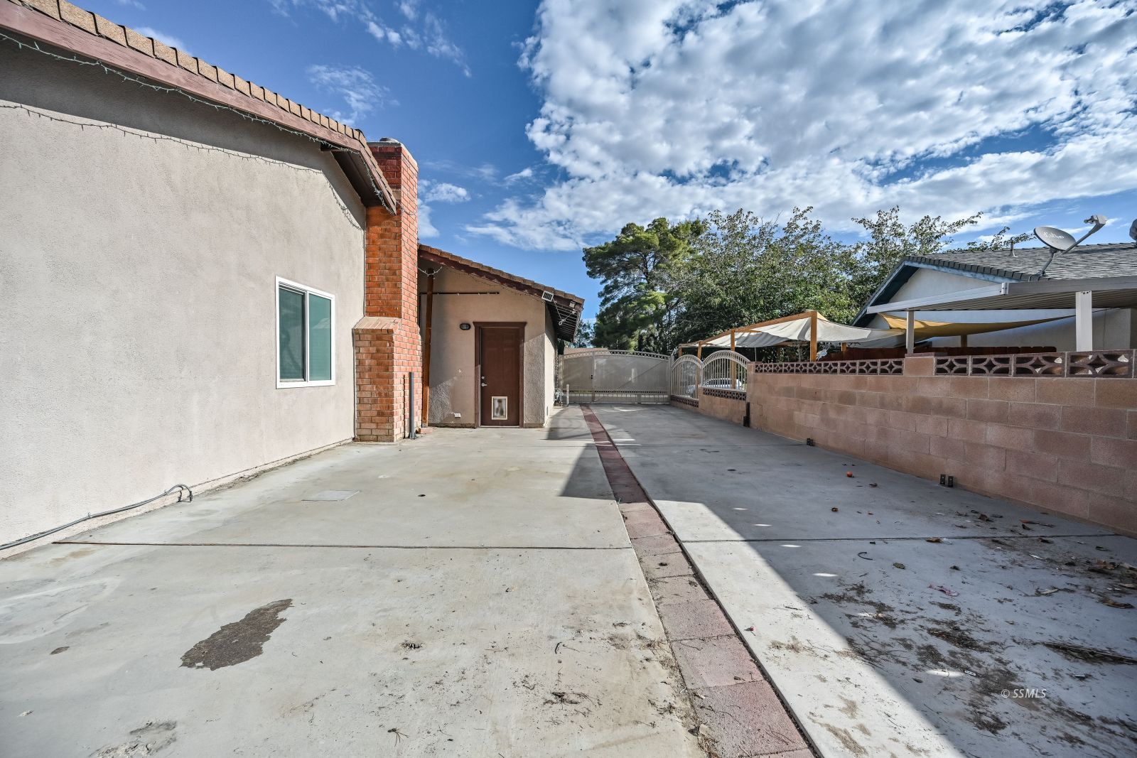Property Photo 44