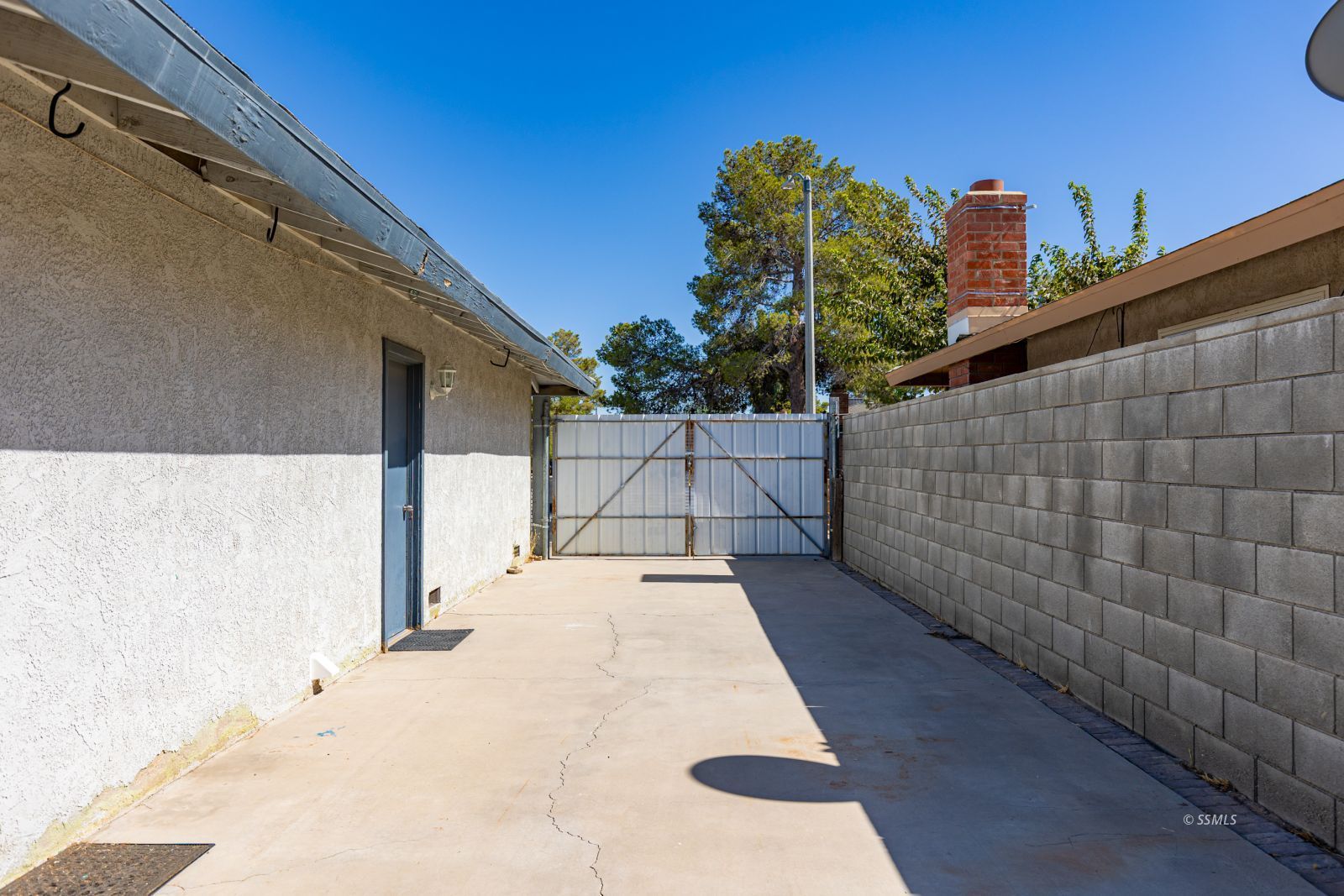 Property Photo 32