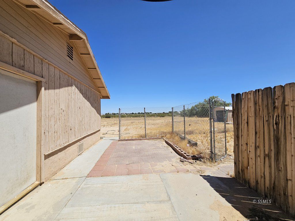 Property Photo 22
