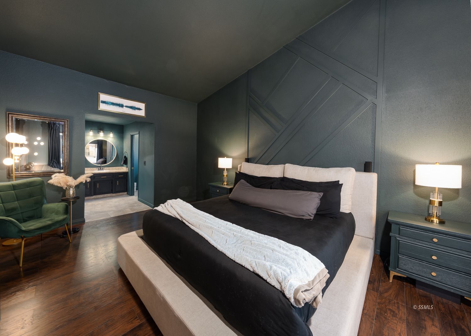 Property Photo 32