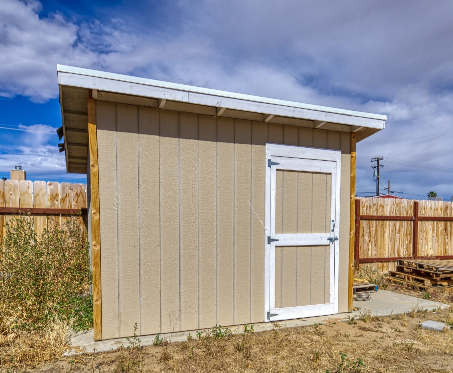 Property Photo 28