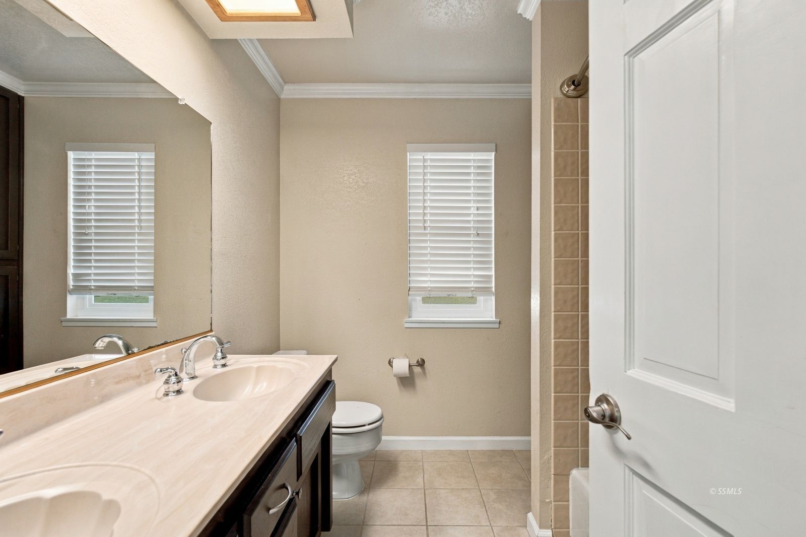 Property Photo 34