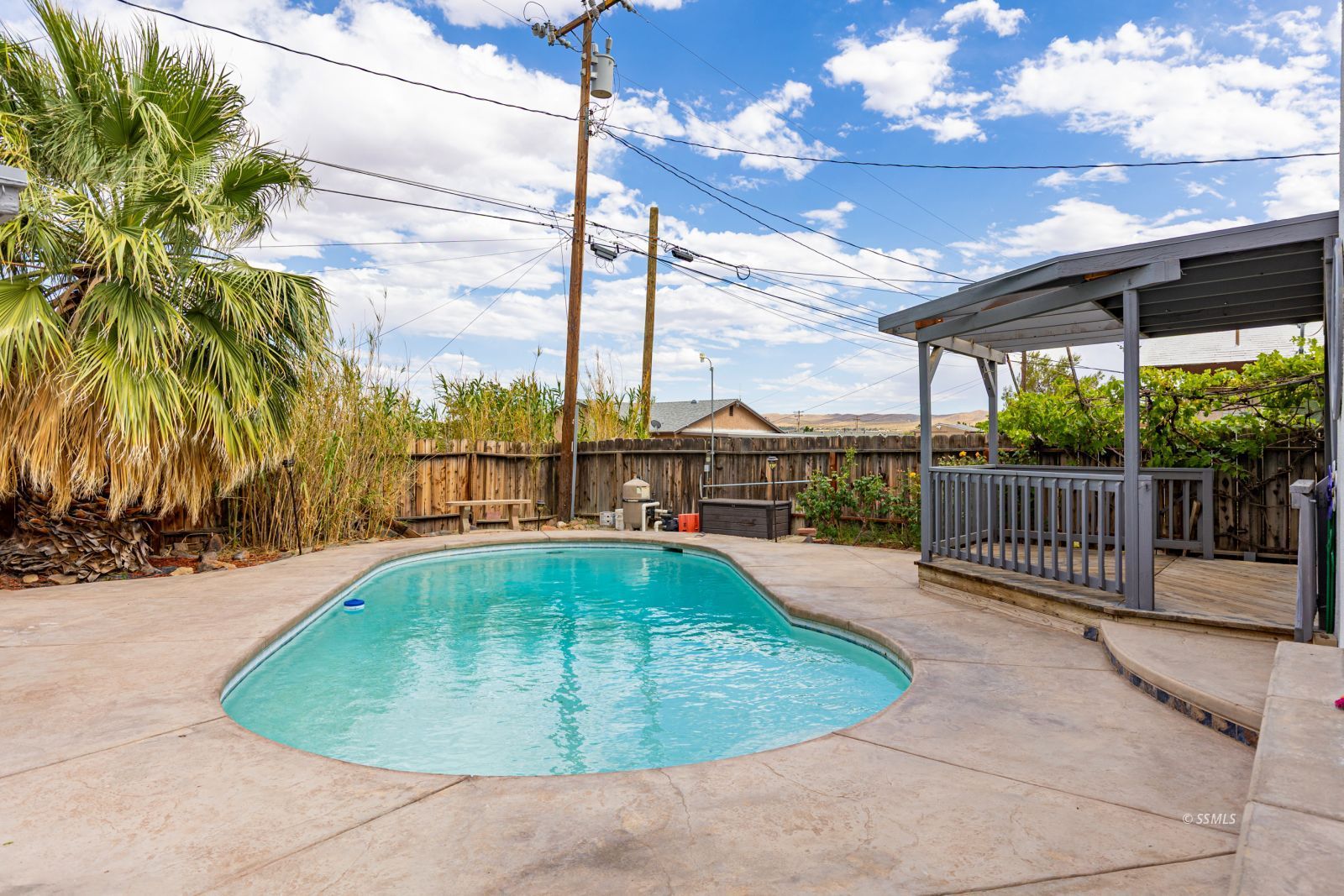 Property Photo 28