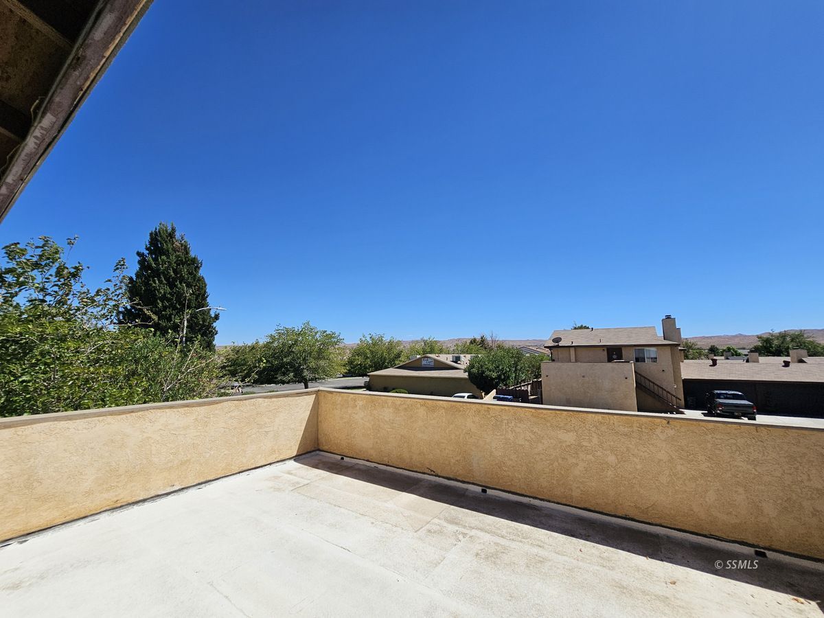 Property Photo 38