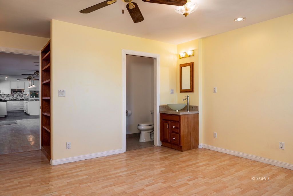 Property Photo 24