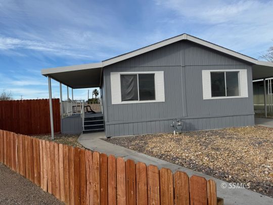 feature listing property photo