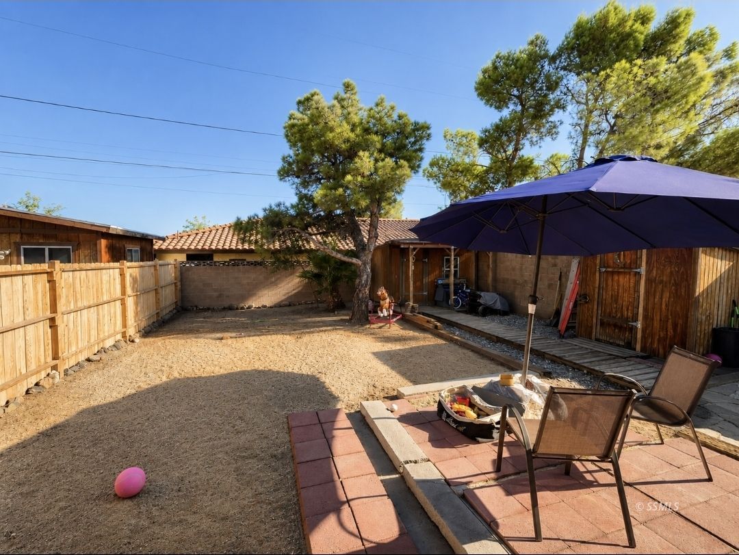 Property Photo 23